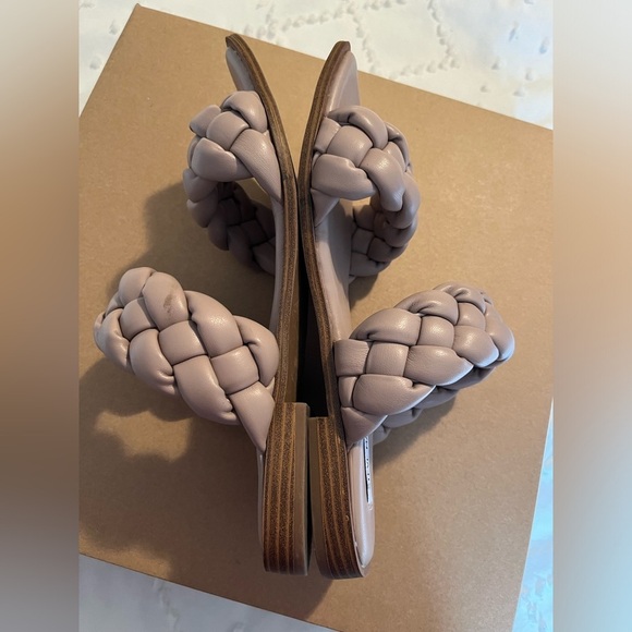 Steve Madden Taupe Spain Slide Braided Sandals Size 8.5 EUC Neutral Modern - Picture 7 of 11